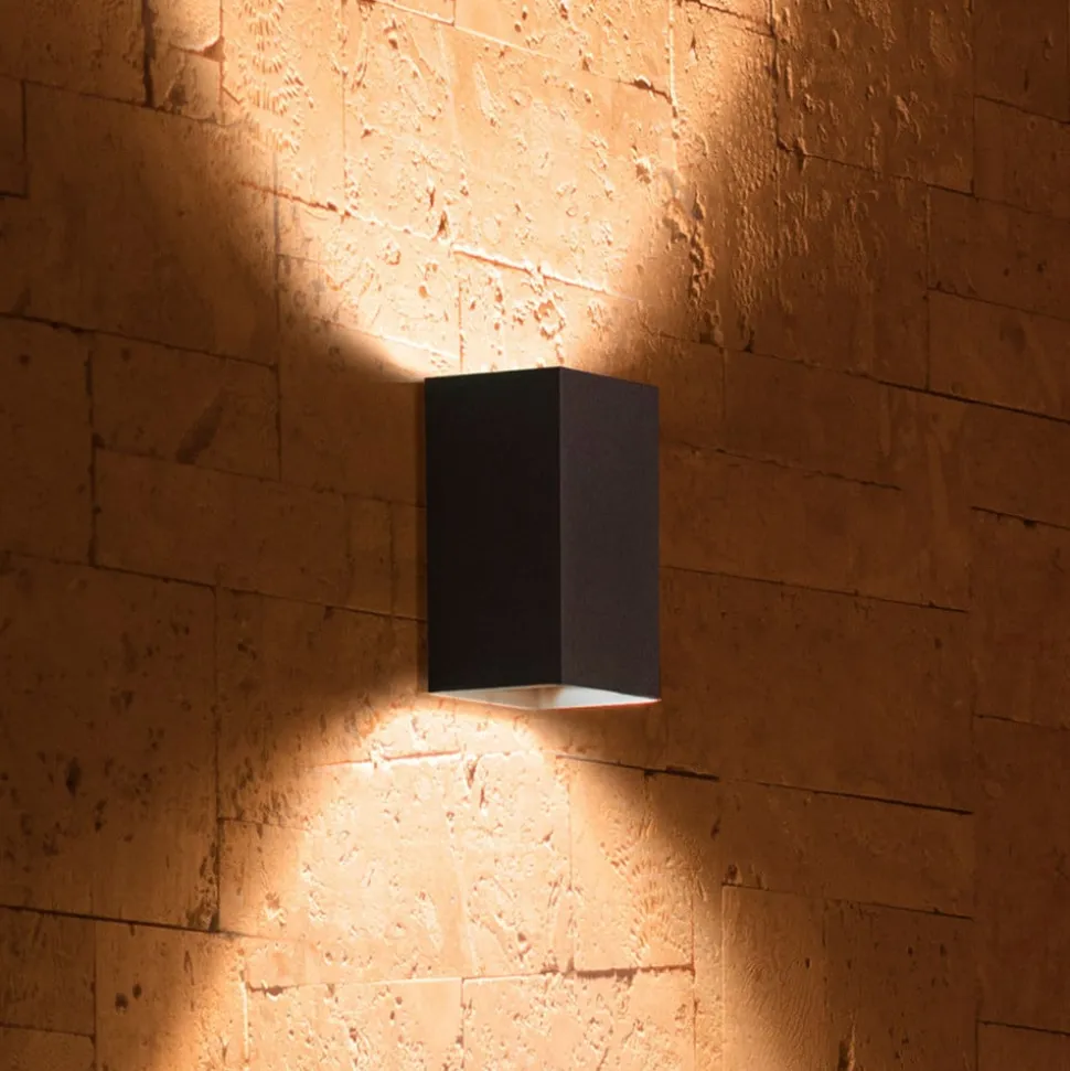 Philips Hue Resonate udendørs LED-væglampe, RGBW, sort