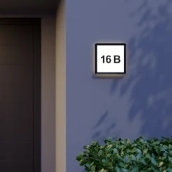 Prios Darui udendørs LED-væglampe med husnummersæt