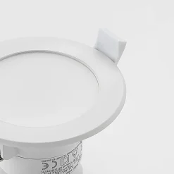 Prios LED-indbygningsspot Rida, hvid. Ø 10 cm, CCT, IP44