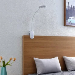 Prios LED-klemmelampe Harumi, hvid, genopladeligt batteri, USB, 51 cm høj