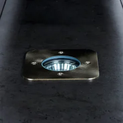 Prios Riya nedgravningslampe, kantet, stål