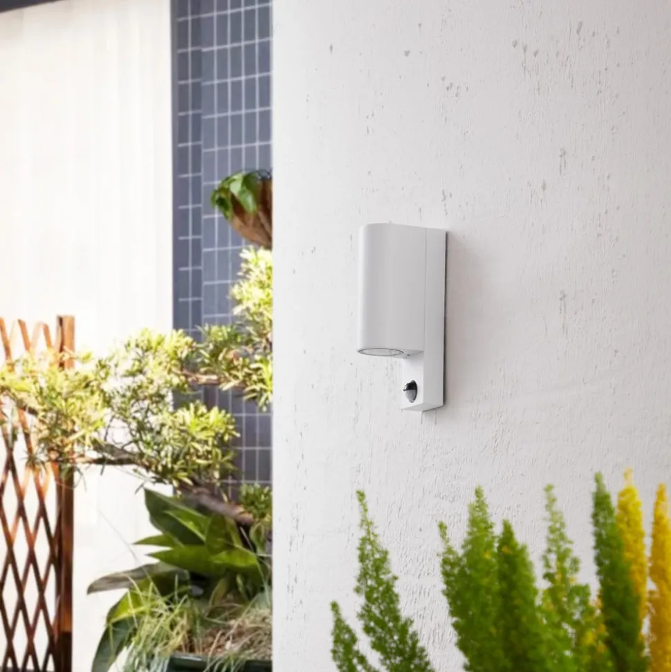 Prios udendørs væglampe Tetje, hvid, rund, sensor, sæt med 2 stk