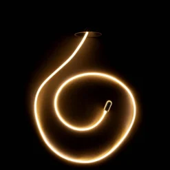 Segula LED-pære Artline Straight 90, E27 8 W 922 dæmpbar