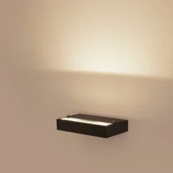 SLC LED-væglampe Illumin8, sort, CCT, aluminium