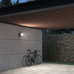 STEINEL XLED One XL udendørs LED-spot, hvid