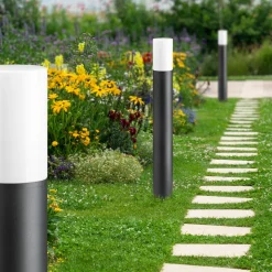 Stibelysning 1320 med opalt glas grafit Højde 70 cm