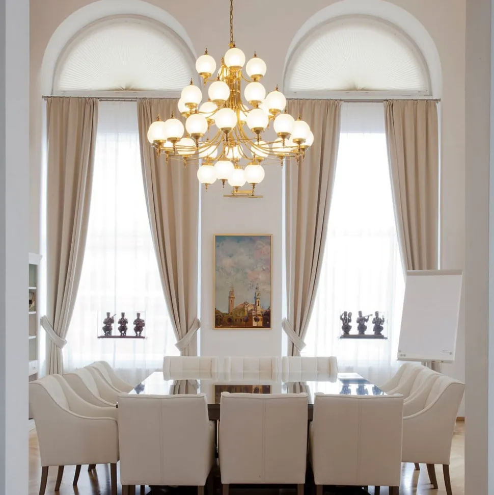 Stilig OBJEKT lysekrone i bronze med 32 lys