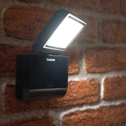 Theben udendørs LED-væglampe theLeda S8-100, sort, sensor