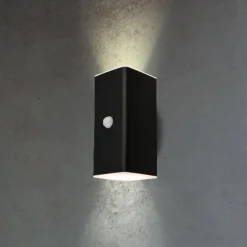 Udendørs LED-væglampe, sort, sensor, op/ned