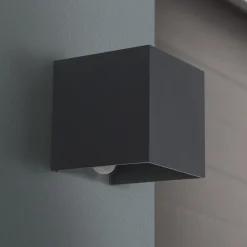 Udendørs væglampe Cube-S, antracit, metal, sensor