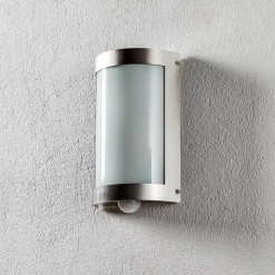 Udendørs væglampe Marco3 i stål med sensor