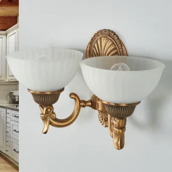 Udsøgt NOAM væglampe med bronze