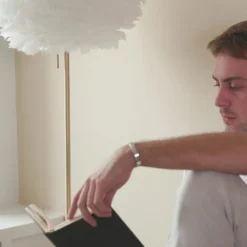 UMAGE Eos medium gulvlampe, messing/hvid