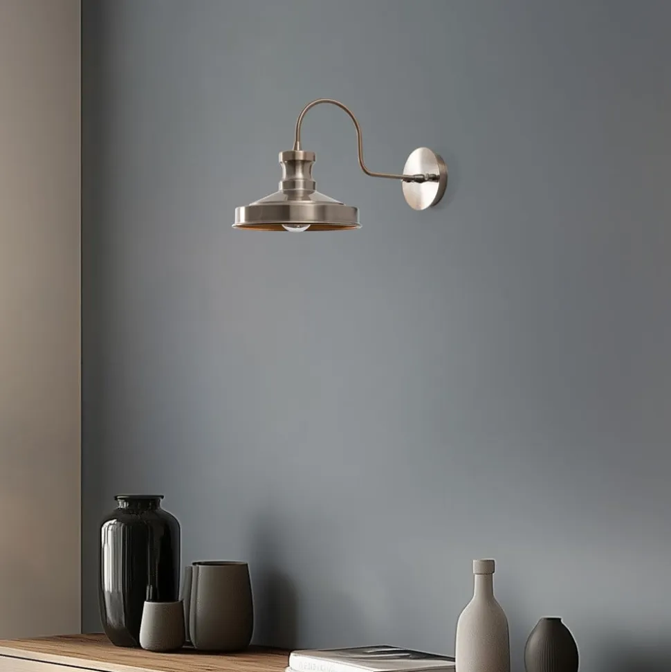 Væglampe Berceste, guld, metal, højde 23 cm, E27