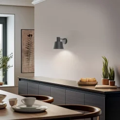 Væglampe Dunka, olivengrøn, 1 lyskilde, stål, højde 17 cm