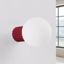 Væglampe ORBI, mørkerød, glas/metal, Ø 12 cm, IP44, G9