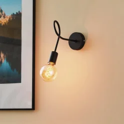 Væglampe Oxford i metal i sort