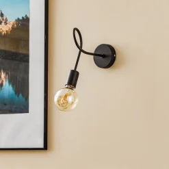 Væglampe Oxford i metal i sort