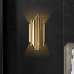 Væglampe Reis 13341, guldfarvet, metal, højde 50 cm