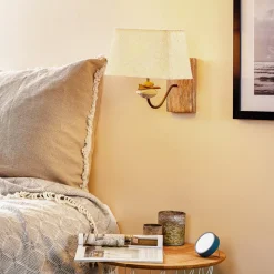 Væglampe Seregon med sten dekoration og stofskærm