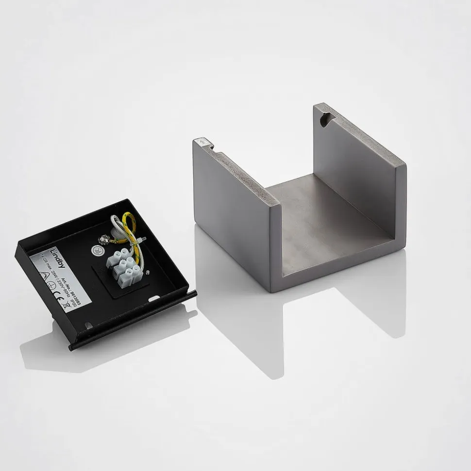 Væglampe Smira i beton og grå, 12,5 x 12,5 cm