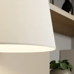 Væglampe Sweden med træstel, antik hvid