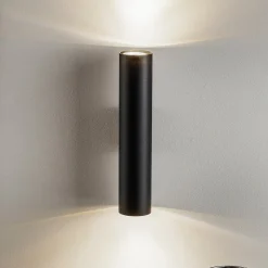 Væglampe Tube op/ned, sort