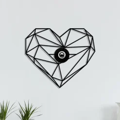 Væglampe W-046, sort, hjerteformet design, MDF-træ laserskåret