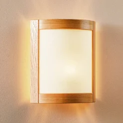 Væglampe Zanna i træ, højde 34 cm, lys eg