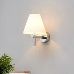 Violetta - elegant badeværelseslampe, vægmontage