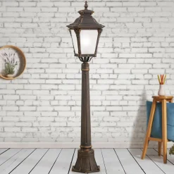 VIVIANA gadelygte med et antikt look