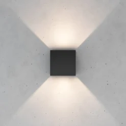 Zuza 2 væglampe, sort, metal, fire vinger, 10 cm, G9